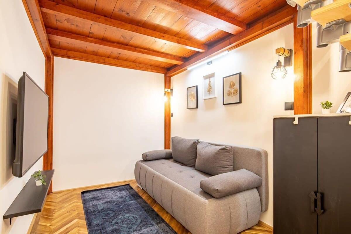 Apartament Cute Modern Getaway In The Heart Of The